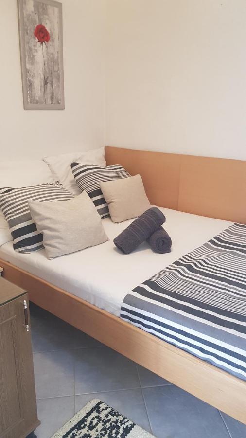 Apartment Simpatico Вир Екстериор снимка